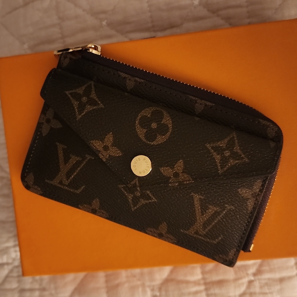 Card wallet